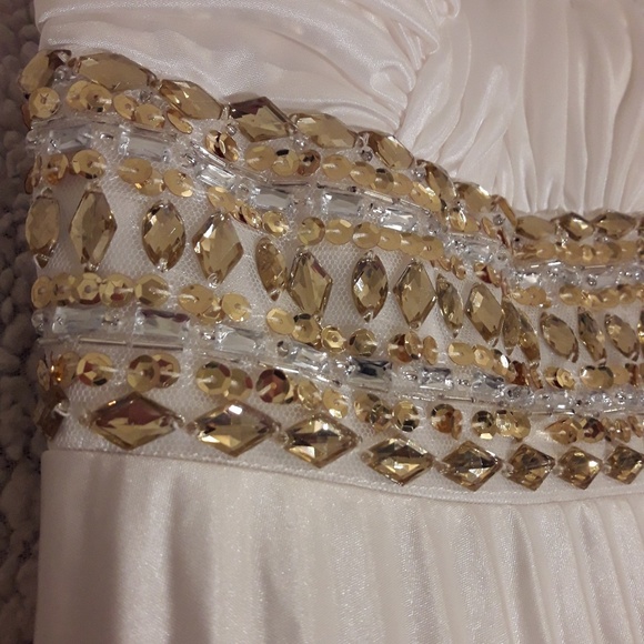 One-Shoulder White Gown With Gold Beading - Picture 5 of 8